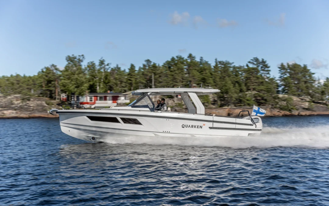 Quarken 35 Sport Tourer – Sportlicher Premium-Cruiser mit offenem Decklayout und moderner Yamaha-Performance